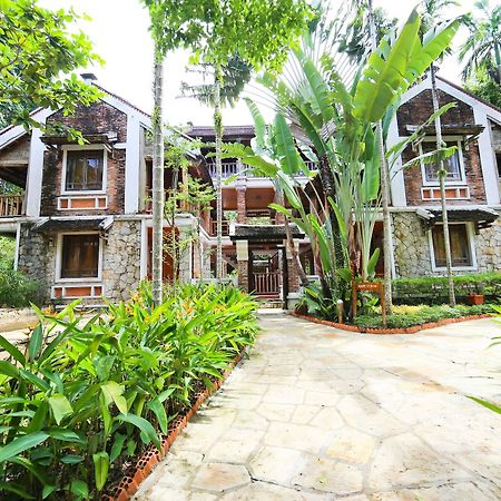 Ancient Village Phu Quoc Resort Buitenkant foto